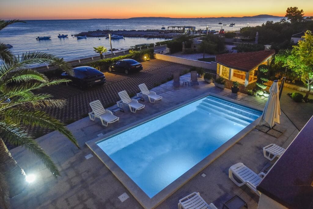 Tolo 6 Appartamento a Novalja