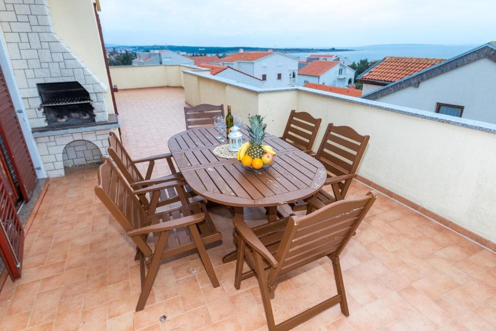 Appartamento Maru 8 a Novalja