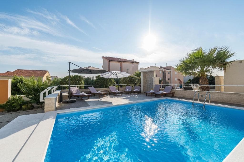 Danivan B Camera Doppia con Balcone a Novalja