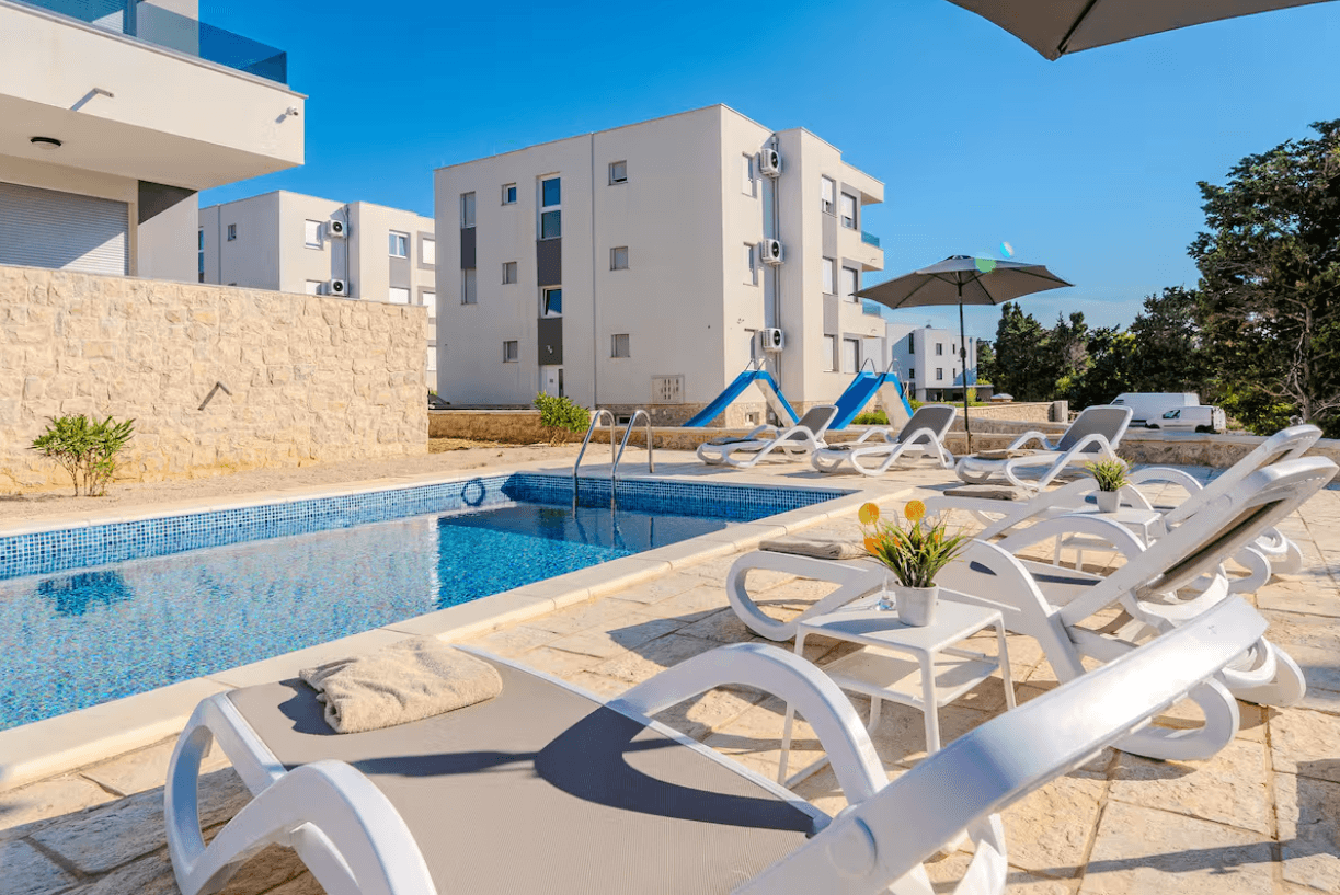 Mirjana Stadt-Apartment 6 a Novalja