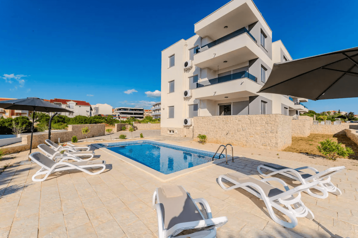 Mirjana Stadt-Apartment 6 a Novalja