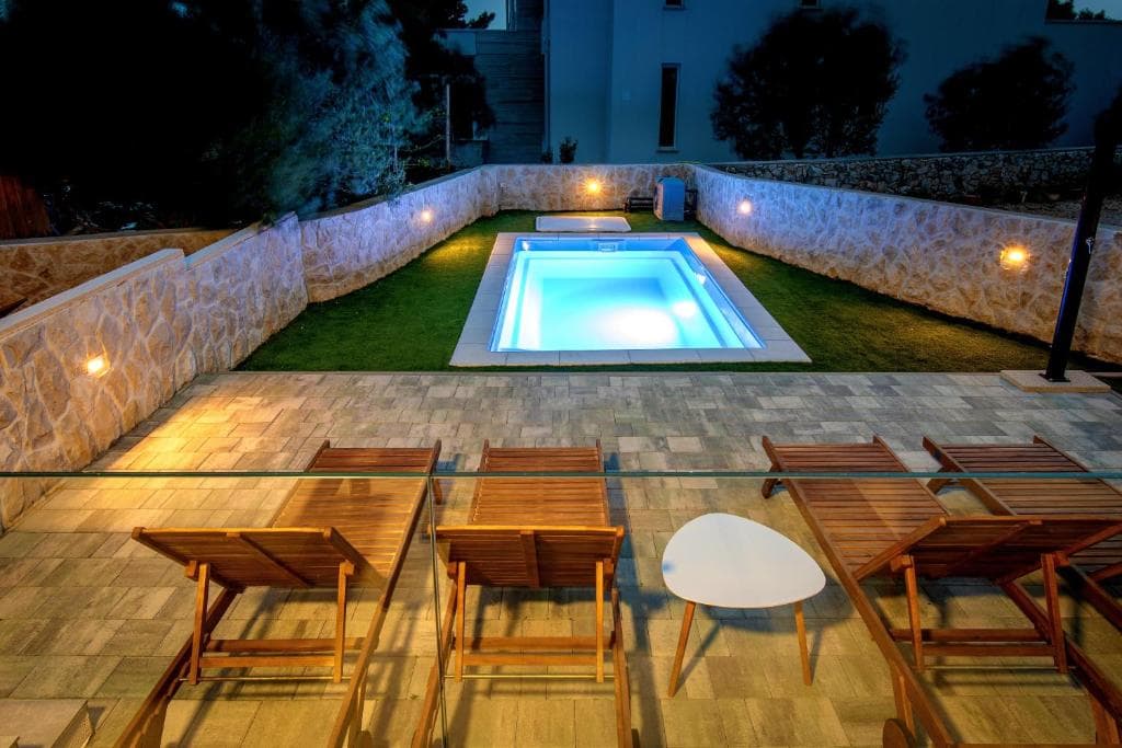 Appartamento Imperiale 6 a Novalja con piscina privata